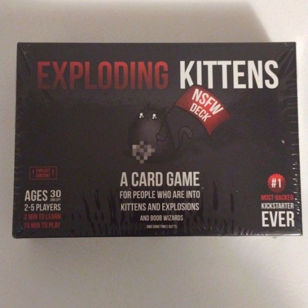 Exploding kittens card game NWT